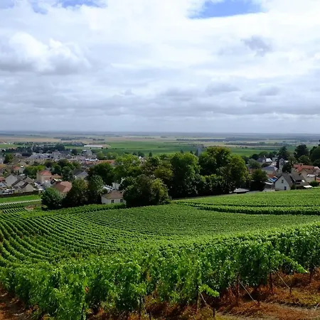 Holiday home La P'tite Maison Vaudon *